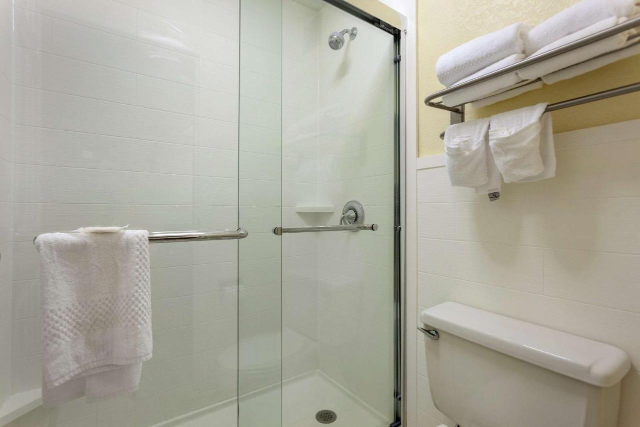 Quality Inn St George I-95 St. George Exteriér fotografie