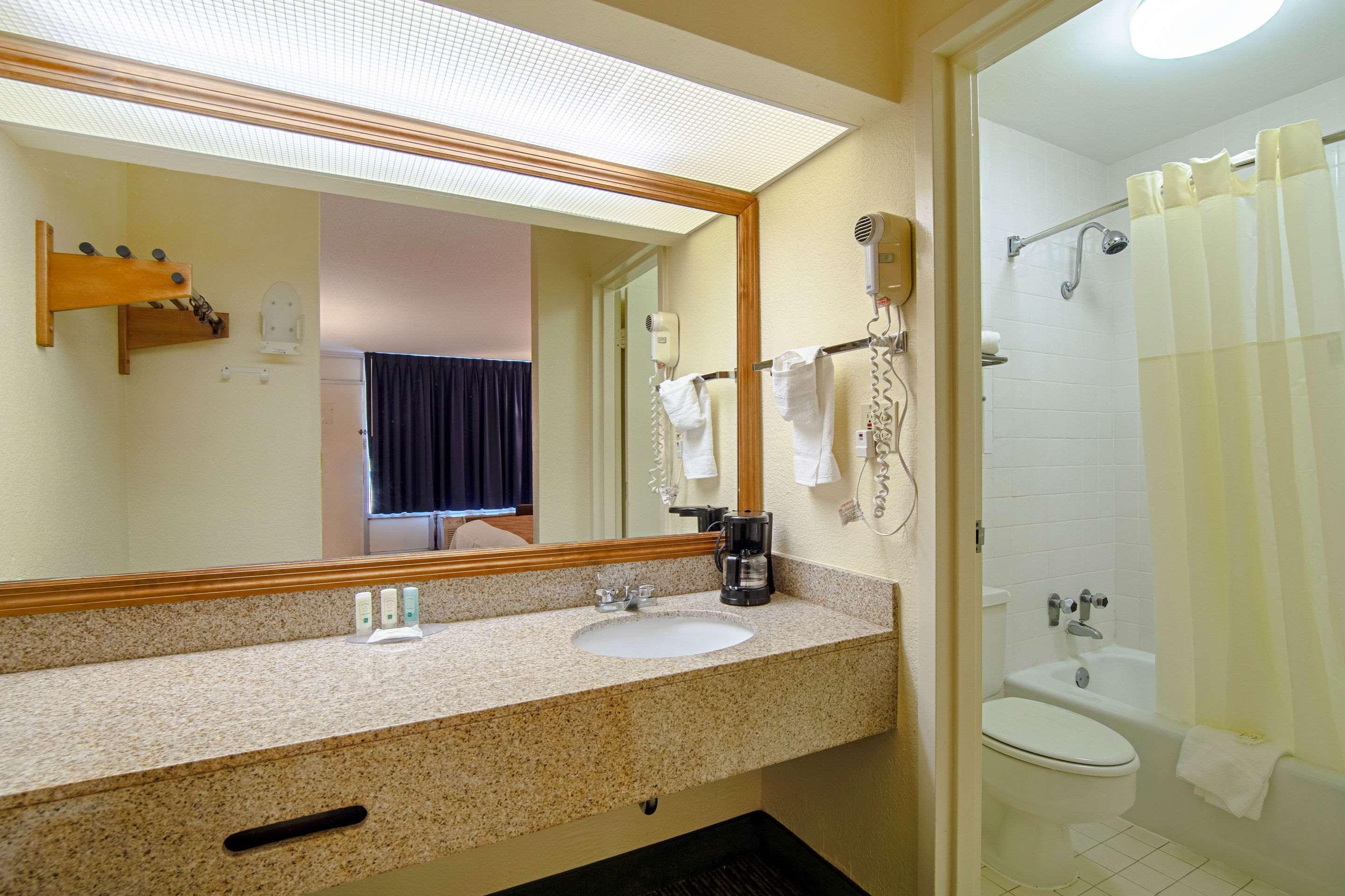 Quality Inn St George I-95 St. George Exteriér fotografie