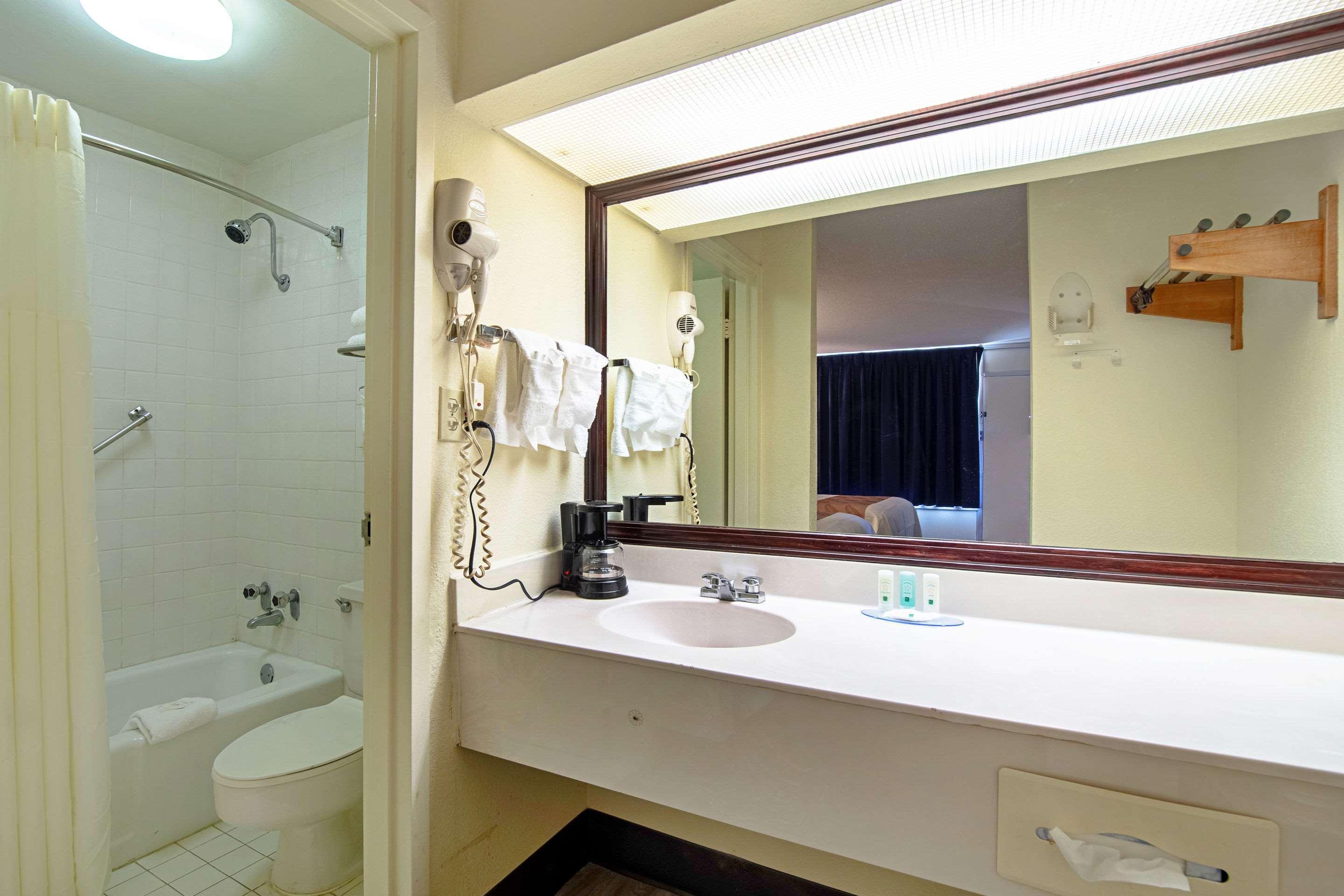 Quality Inn St George I-95 St. George Exteriér fotografie